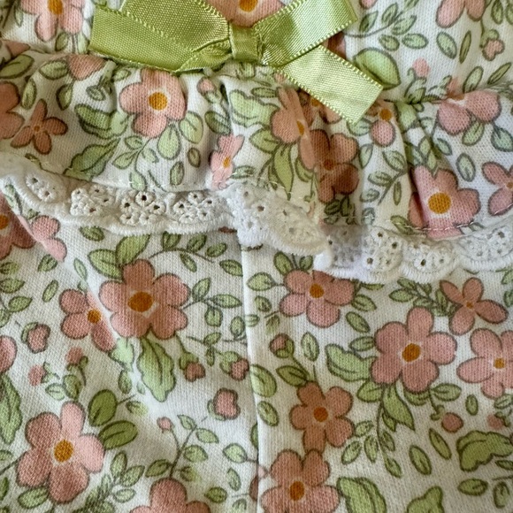 Nicole Miller - 6/9 Month Three piece Peach and Green Set -NWOT - Picture 9 of 14